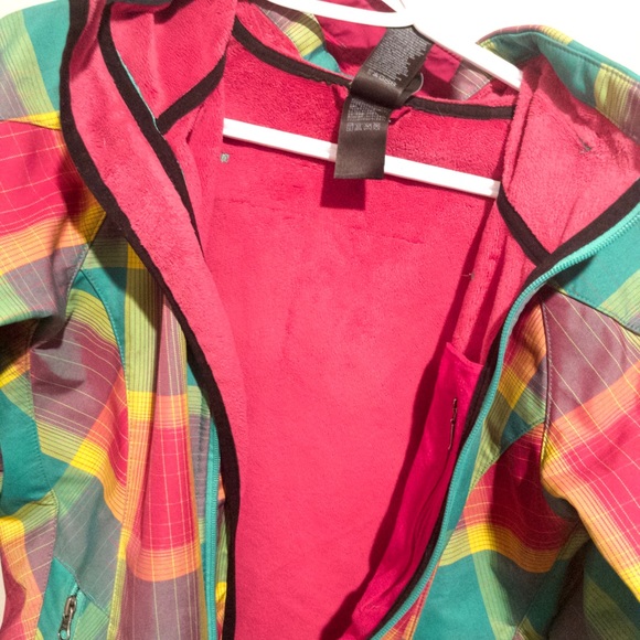 The North Face TWO waterproof jackets! Free shipping! - Picture 11 of 12